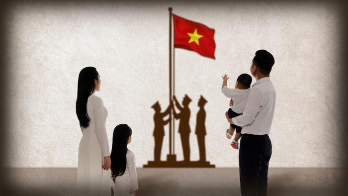 Xúc động trước bộ ảnh lan toả tình yêu Tổ quốc trước thềm 2/9 của gia đình MC VTV Hạnh Phúc Ảnh 3