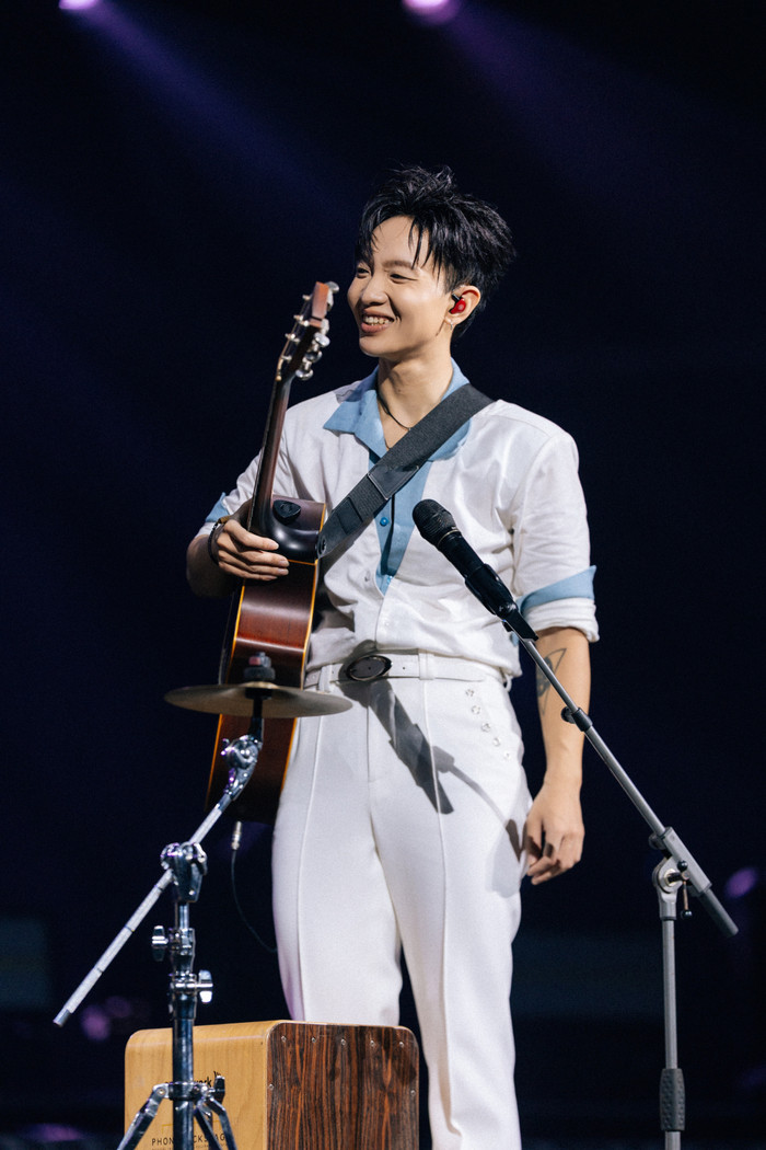 Chưa từng có: Hoàng Dũng và Đen Vâu quay MV trực tiếp tại concert Ảnh 3