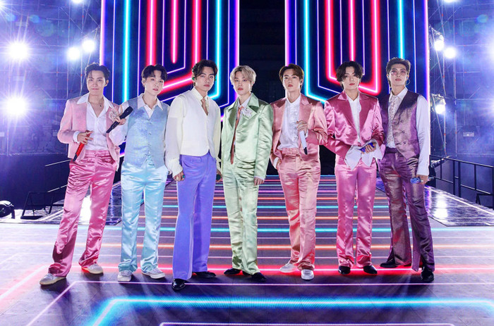 BIGHIT MUSIC phủ nhận tin BTS tham gia album tưởng nhớ Michael Jackson Ảnh 2