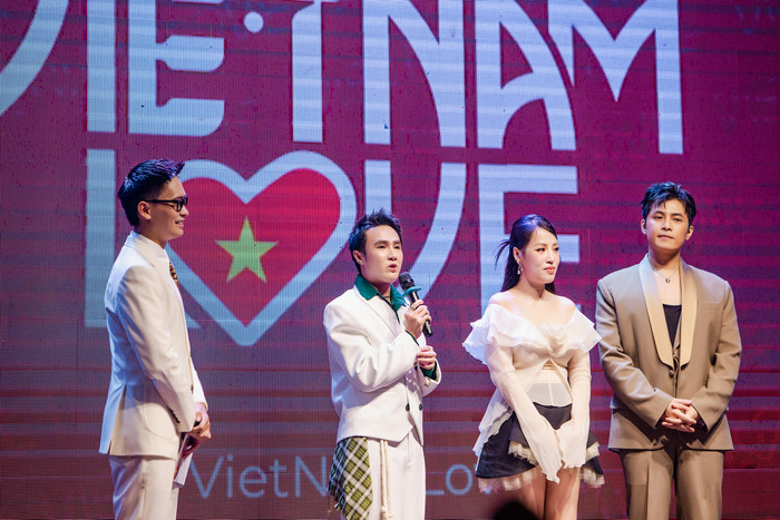 Puka lần đầu có những chia sẻ trước truyền thông và khán giả sau khi sinh con đầu lòng. (Ảnh: FBNV)