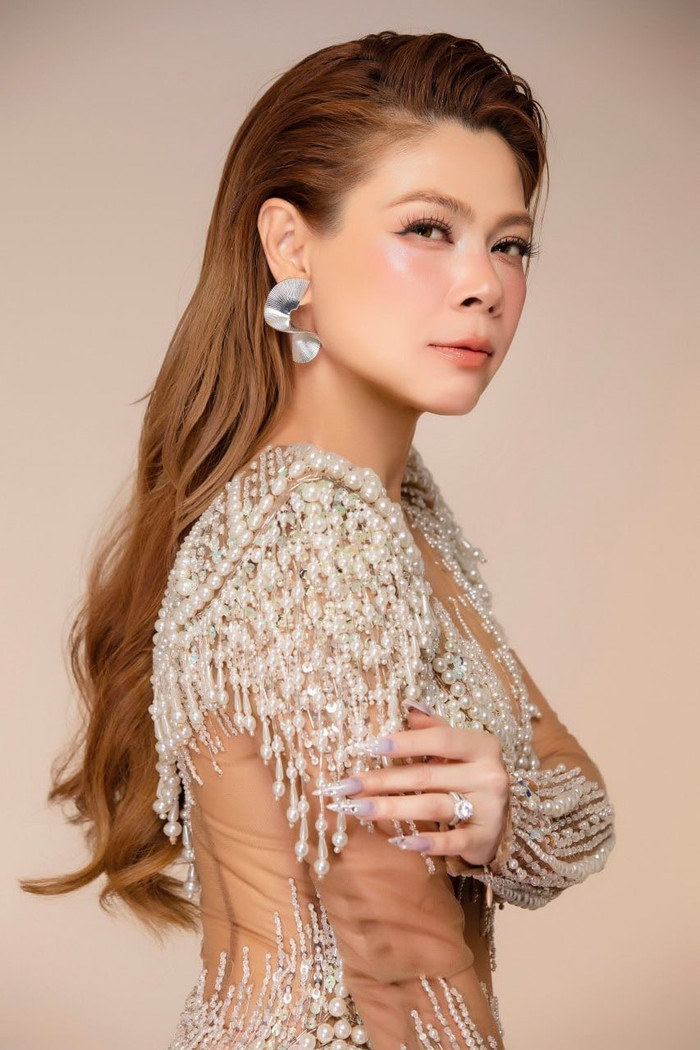 Thanh Thảo cho biết, cô cũng chuẩn bị đưa 1 số trang tin bịa đặt về mình ra tòa. (Ảnh FBNV)