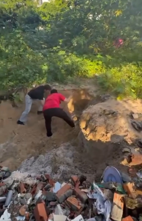 Chân dung người hùng cứu bé trai bị cát vùi ở Côn Đảo Ảnh 2