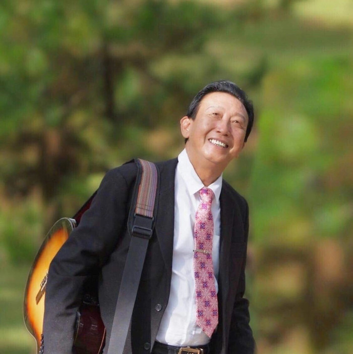 Nhạc sĩ Thế Hiển phát hiện mắc bạo bệnh cách đây khoảng 1 năm. Trước đó, ông rất nhiệt huyết với nghệ thuật. (Ảnh từ Tuổi Trẻ)