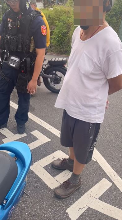 Con chó bị người đàn ông 81 tuổi chạy xe máy kéo lê 300 mét, lời khai gây phẫn nộ Ảnh 4