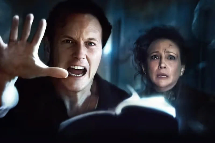 Doanh thu sau 3 ngày chiếu đầu tiên của The Conjuring: Last Rites là 194 triệu USD, vượt Chú Hề Ma Quái ($185m) trở thành phim kinh dị có doanh thu mở màn toàn cầu lớn nhất lịch sử điện ản (Ảnh: The Conjuring)