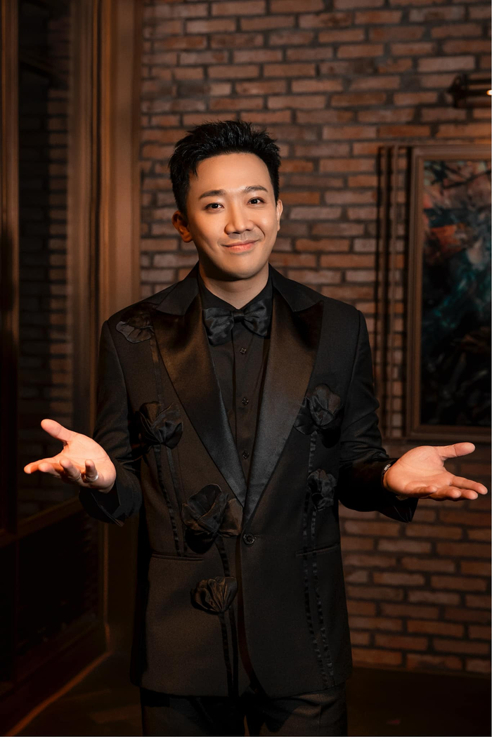 Tuy nhiên, không thể phũ nhận tài năng lẫn sự bản lĩnh của Trấn Thành trong làng giải trí Việt. (Ảnh: FBNV)