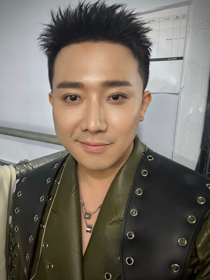 Trấn Thành gần đây đang trở thành tâm điểm của truyền thông. (Ảnh: FBNV)