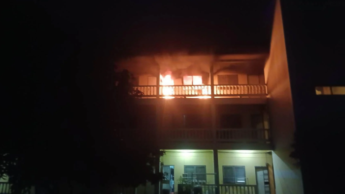 Cắm nồi cơm điện rồi đi ra ngoài làm việc, người đàn ông khóc nấc sau khi trở về nhà Ảnh 2