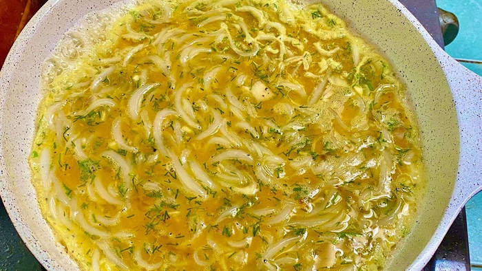 Món chả cá ngần chiên cùng trứng. (Ảnh minh họa)