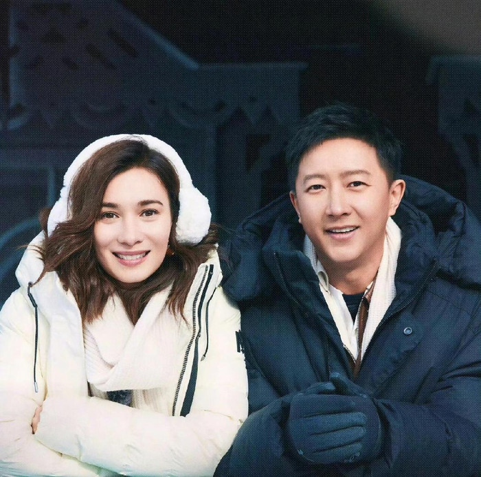 Lư Tĩnh San khoe bụng bầu 7 tháng tại concert kỷ niệm 20 năm sự nghiệp của Hàn Canh Ảnh 3