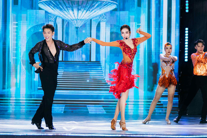 Chung kết Miss Grand Vietnam 2025: Ngọc Hằng nhảy dancesport đầy quyến rũ, Hoa - Á hậu đăng quang đều xứng đáng Ảnh 29