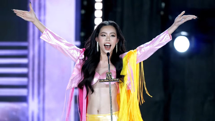 Trực tiếp chung kết Miss Grand Vietnam 2025: Lộ diện trang phục dân tộc mà tân Hoa hậu sẽ mang dự thi quốc tế Ảnh 2