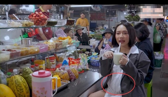 Năm 2021, nhiều vlog do chính Diệu Nhi đăng tải cũng bị cư dân mạng soi kỹ, tìm ra các chi tiết được cho là liên quan đến thai kỳ. (Ảnh: Chụp màn hình)