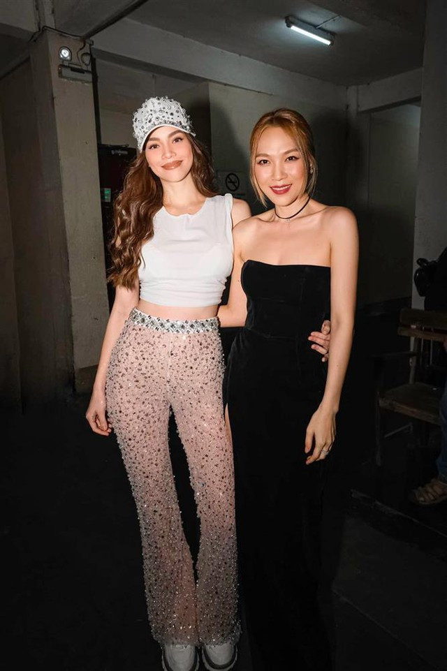 Mỹ Tâm và Hồ Ngọc Hà không hề xảy ra bất hòa như nhiều tin đồn trên mạng xã hội. (Ảnh FBNV)