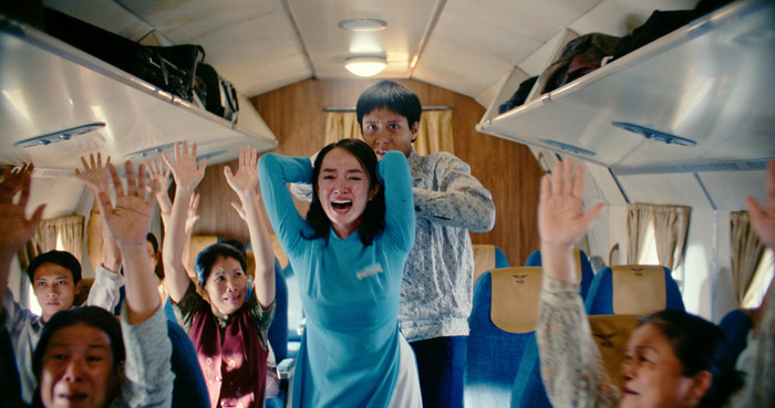 Phim Tử Chiến Trên Không đem đến 118 phút 'nghẹt thở' (Ảnh: Hóng Hớt Showbiz)