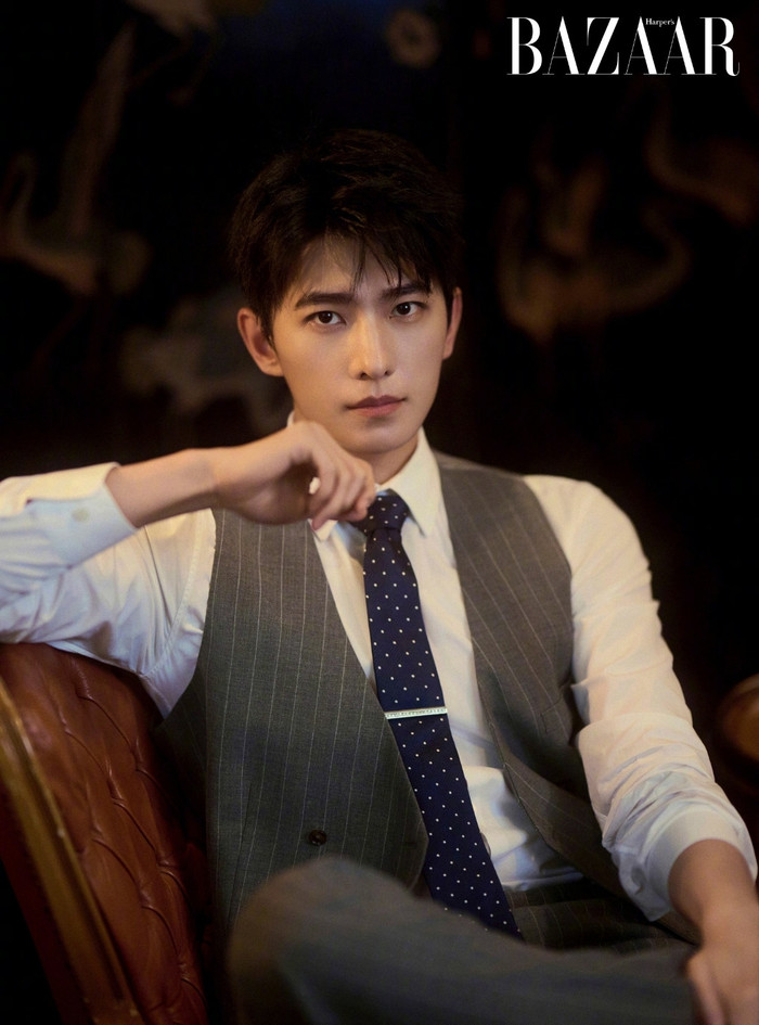 Dương Dương là lý do vì sao chị em mê mệt trai ngành IT (Ảnh: Harper's Bazaar).