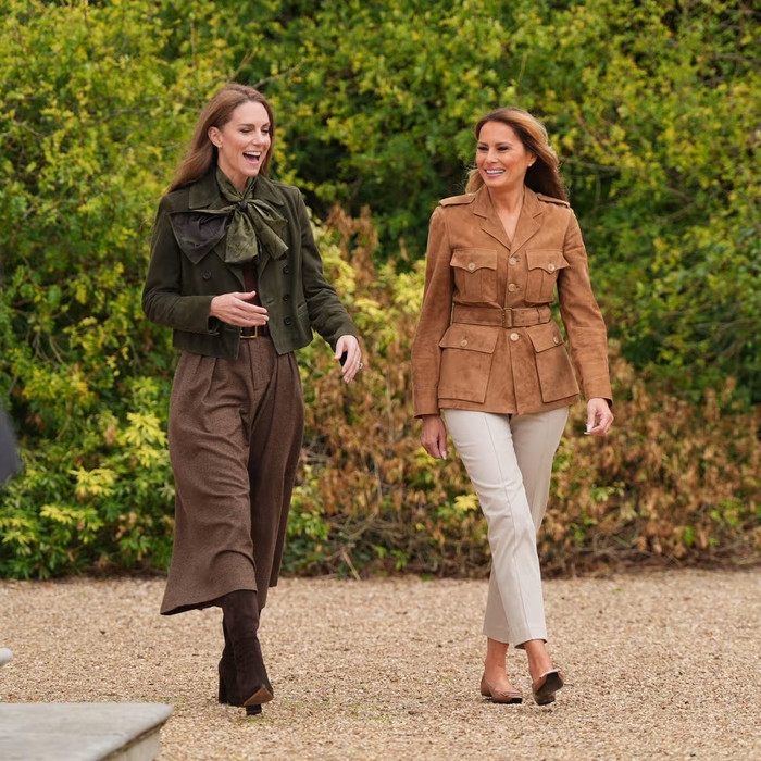 Đệ nhất phu nhân Hoa Kỳ Melania Trump và Catherine, Công nương xứ Wales tham quan khuôn viên Frogmore Cottage ở Windsor, Anh, vào ngày 18 tháng 9 năm 2025.Yui Mok/WPA Pool/Getty Images