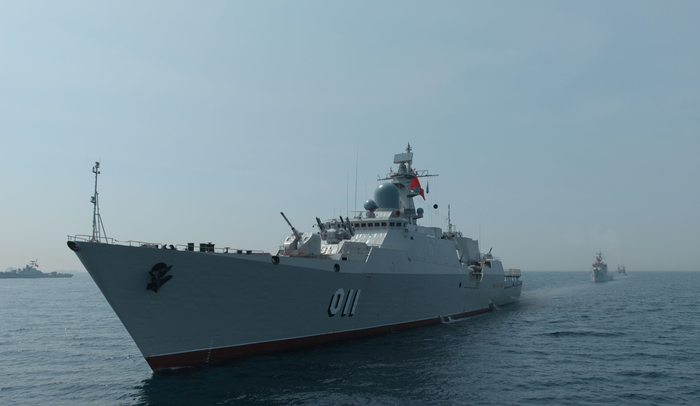 Tàu hộ vệ tên lửa Gepard 3.9, mang tên Đinh Tiên Hoàng, của Hải quân nhân dân Việt Nam là hệ tàu có tốc độ cơ động nhanh, tầm hoạt động rộng và có khả năng chịu được sóng cấp 12.