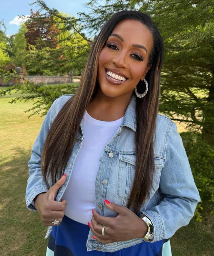 Nữ MC tự tin với cơ thể hiện tại của mình (Ảnh: ISNV).