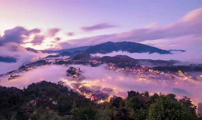Săn mây tại đỉnh Hàm Rồng. (Nguồn: traveloka)