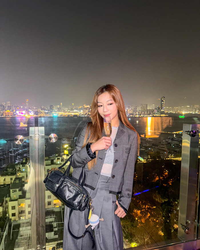 Hồ Yến Tư có cuộc sống sang chảnh khiến nhiều người ngỡ ngàng (IG).