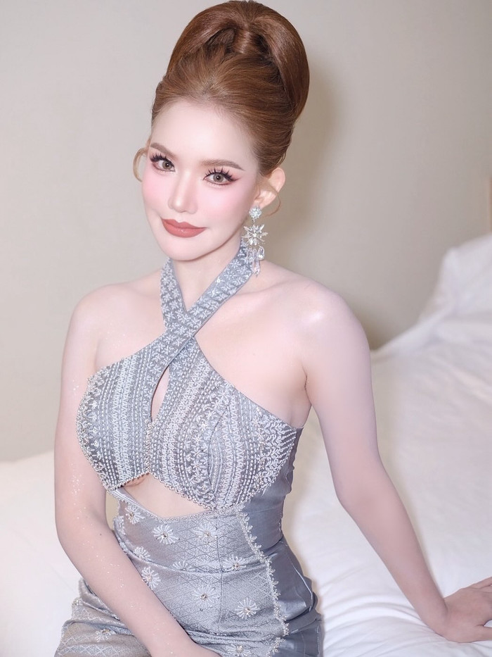 Hoa hậu 27 tuổi thừa nhận từng tham gia một số bộ ảnh và clip trong quá khứ do hoàn cảnh khó khăn. (Ảnh: IGNV)