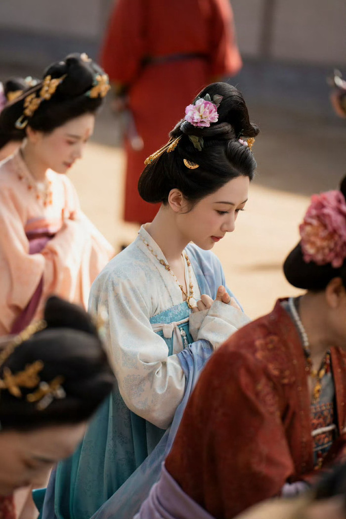 Quốc Sắc Phương Hoa - Dương Tử, Lý Hiện (Ảnh: Weibo). 