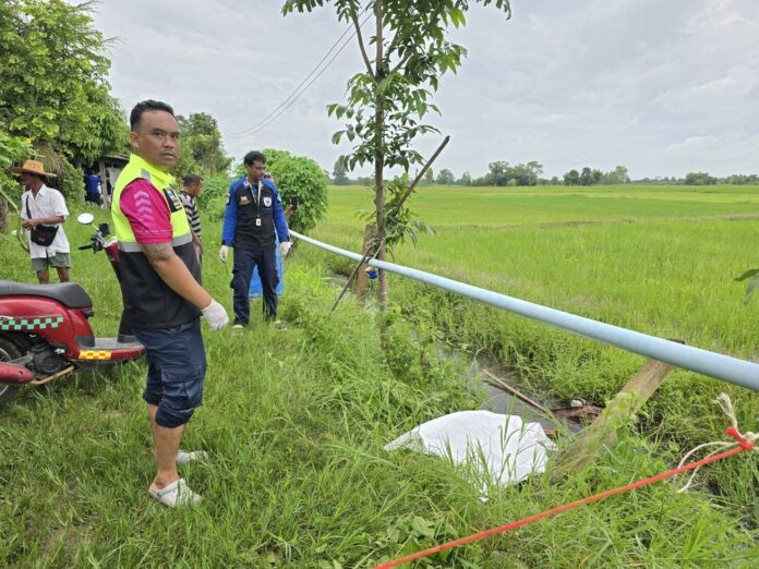 Hai vợ chồng đi ra đồng bắt cá, được hàng xóm tìm thấy trong tình trạng thương tâm Ảnh 1