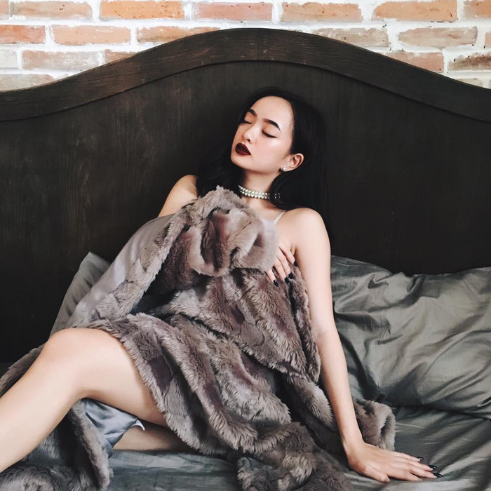 Sắc vóc căng tràn của nữ chính hot nhất Tử Chiến Trên Không Ảnh 5