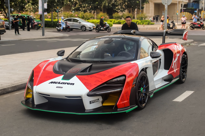 Chiếc McLaren Senna chỉ có 2 người tại Việt Nam sở hữu, trong đó ông Đặng Lê Nguyên Vũ có 1 chiếc.
