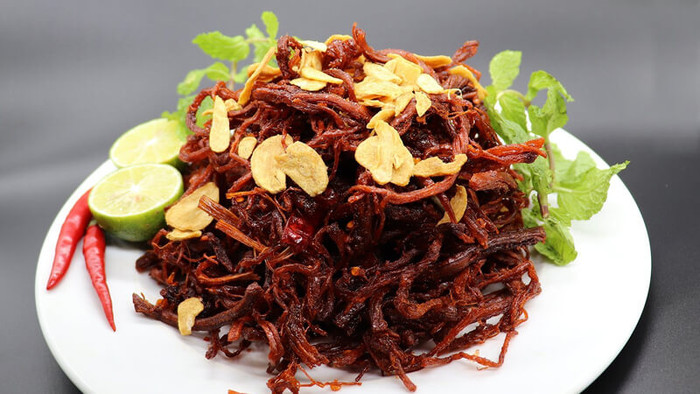 Món ăn hầu như giới trẻ Việt đều từng thưởng thức.