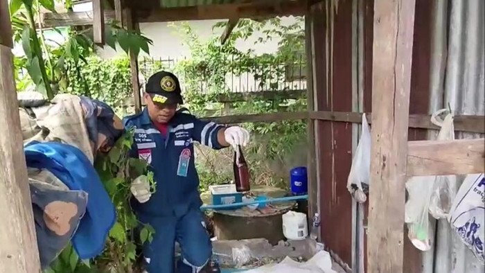 Con chó sửa 2 đêm liền, người dân lần theo dấu vết thì phát hiện cảnh tượng hãi hùng Ảnh 3