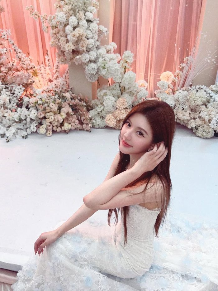 Triệu Lộ Tư khá bận rộn sau ồn ào với công ty quản lý. Ảnh: IGNV