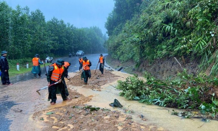 Cần cảnh giác với nguy cơ ngập tại các khu vực trũng, thấp. Ảnh: TTXVN