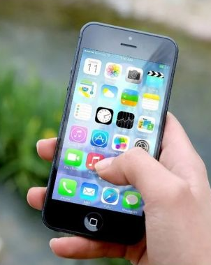 Bán thận mua Iphone, nam thanh niên bị tàn tật suốt đời ở tuổi 31 Ảnh 2
