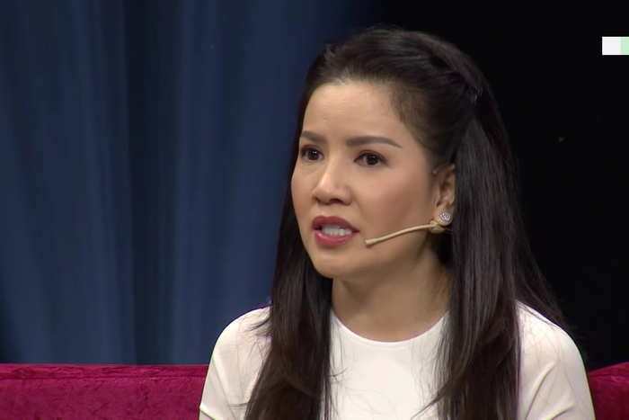 Ngọc Trinh bị dạ dày mãn tính thời gian dài, phải nhiều lần thăm khám trước khi đột ngột qua đời hôm 1/9. 