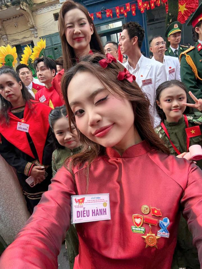 Phương Mỹ Chi là nghệ sĩ trẻ để lại nhiều dấu ấn nhất trong ngày 2/9. (Ảnh: FBNV)