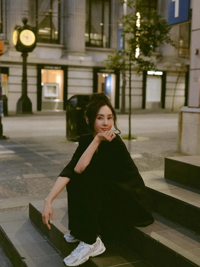 Nữ ca sĩ tiêu tan sự nghiệp vì bê bối bán dâm 700 triệu đồng, lên tiếng sau 9 năm im lặng Ảnh 4