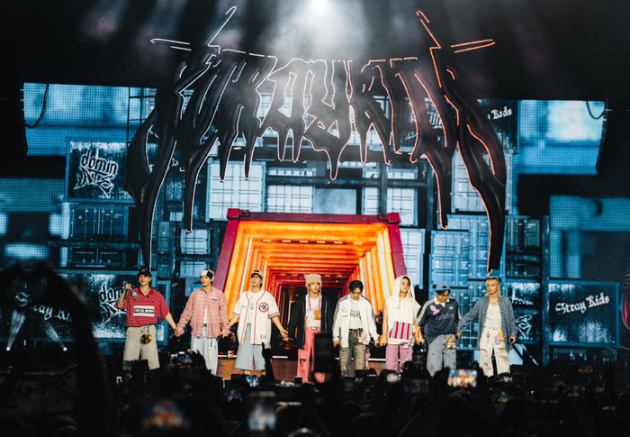  Stray Kids đã có một tour diễn vô cùng thành công (Ảnh: Stade de France)