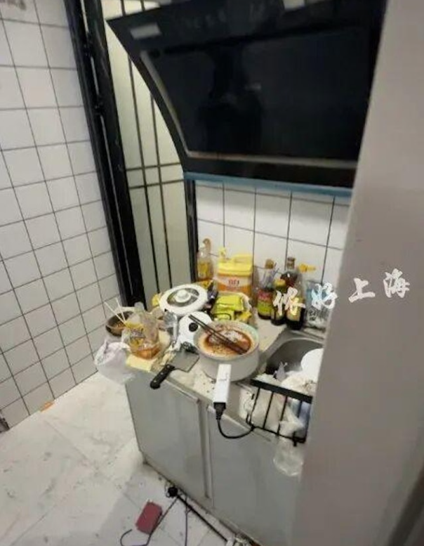 Cặp đôi mất tích sau nhiều tháng không đóng tiền trọ, chủ nhà sửng sốt khi mở cửa kiểm tra Ảnh 3