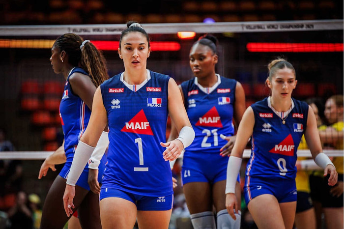 Pháp chia tay giải thế giới khi Brazil quá mạnh. Ảnh: volleyballworld