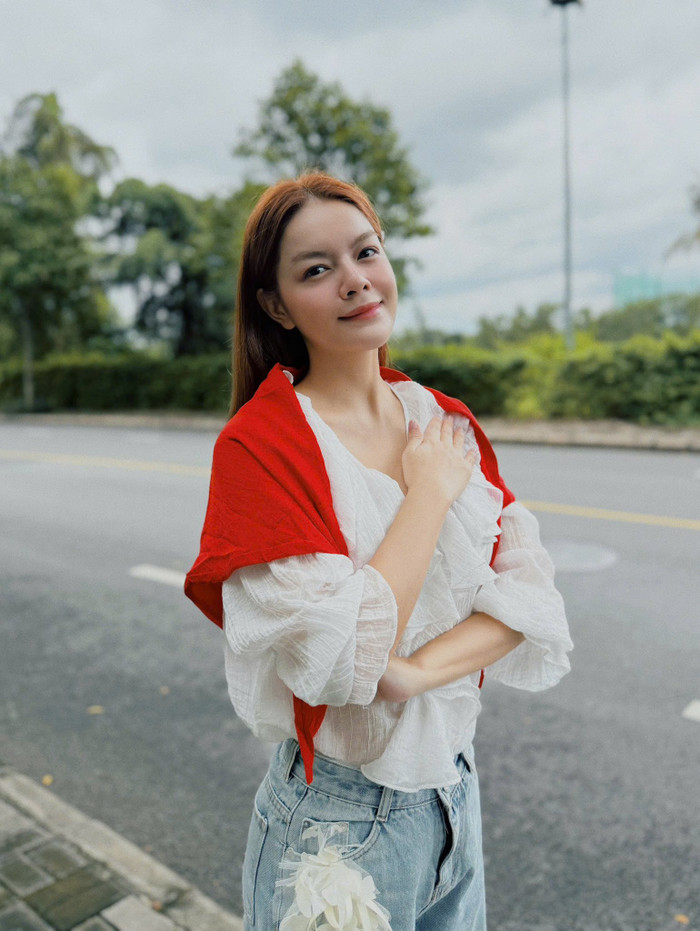 Phạm Quỳnh Anh thể hiện sự trân trọng trước màn bênh vực của Bảo Anh vào sáng 4/9. Ảnh: FBNV