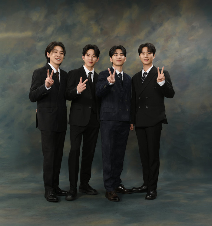 Niềm vui kép của DAY6 trong dịp kỷ niệm 10 năm debut Ảnh 4