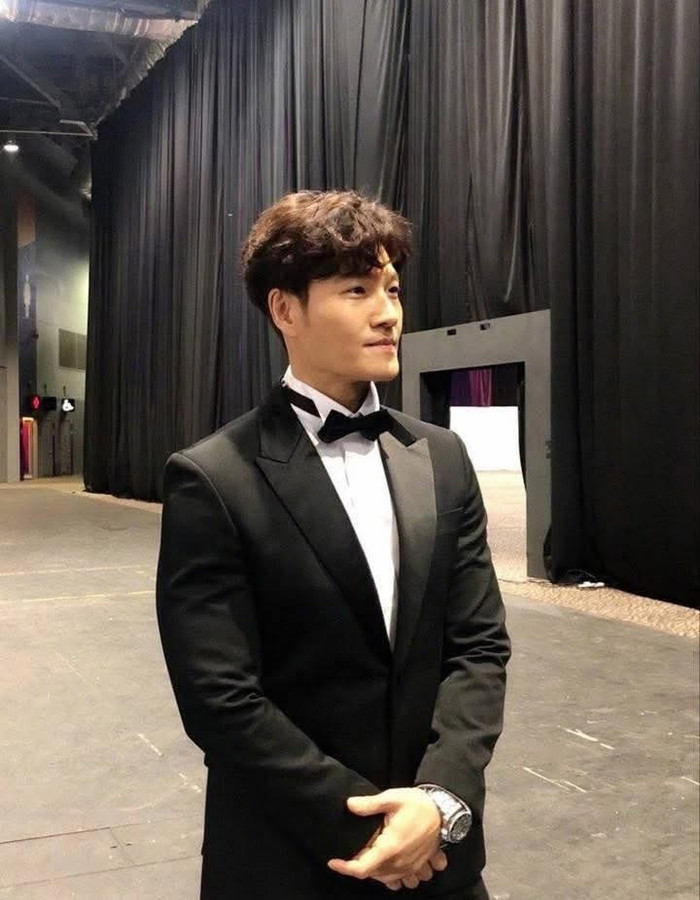 Đã có nhiều suy đoán về vợ sắp cưới của Kim Jong Kook (Ảnh: FC Running Man Vietnam)