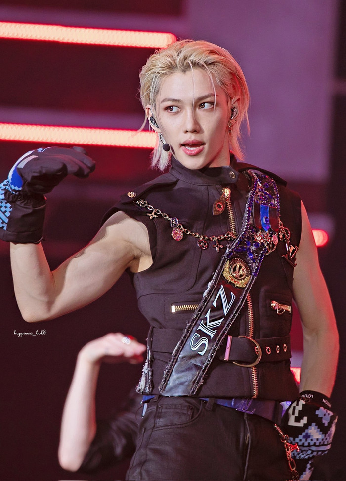 Nam ca sĩ sinh năm 2000 bị tố 'đối xử với nhân viên như người hầu' Ảnh 5