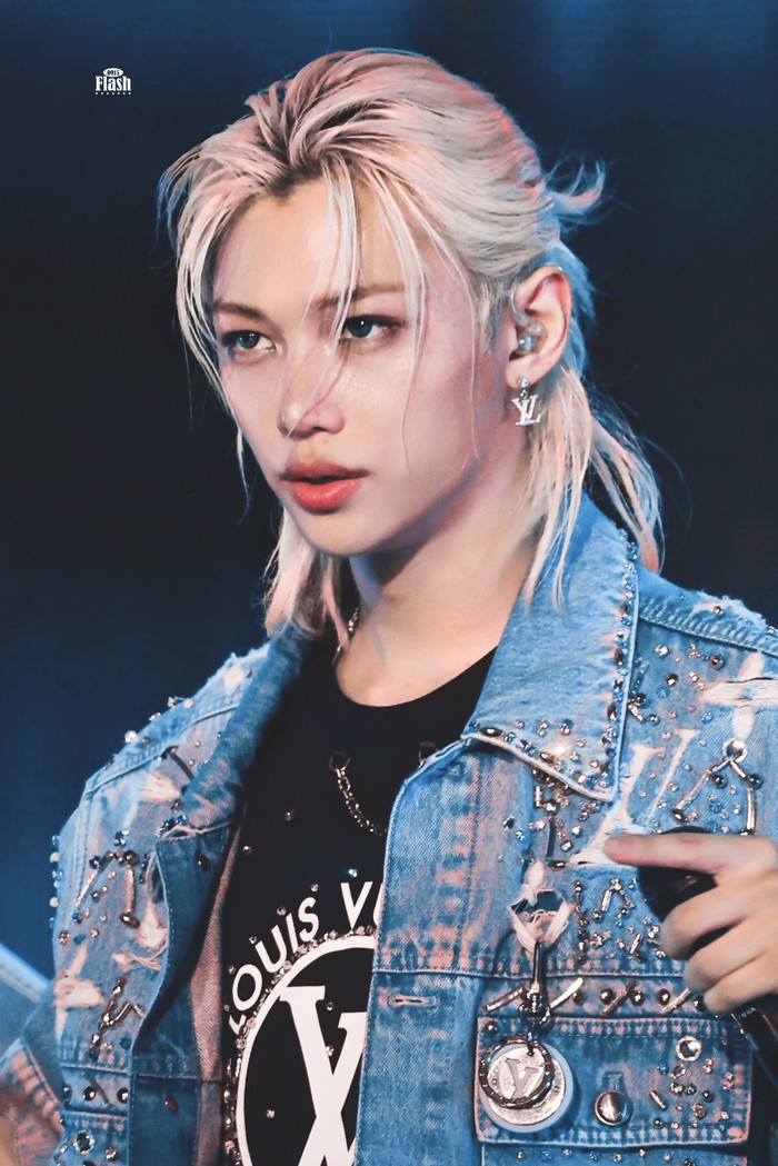 Nam ca sĩ sinh năm 2000 bị tố 'đối xử với nhân viên như người hầu' Ảnh 2