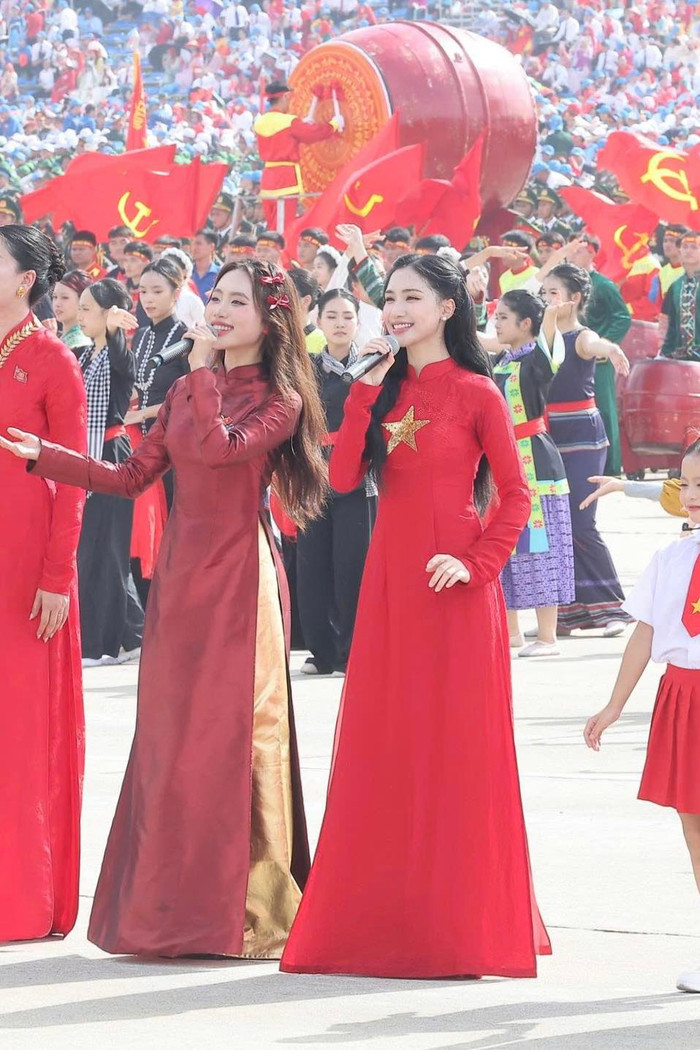 Phương Mỹ Chi khi được hát tại Quảng trường Ba Đình: 'Run gần chết luôn'? Ảnh 3