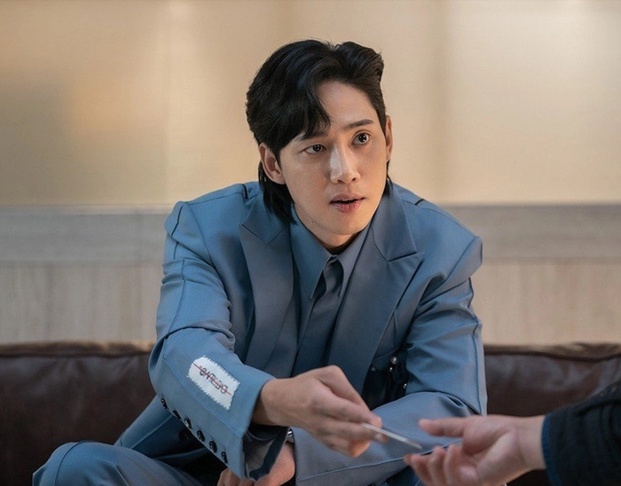 Những vai diễn ấn tượng trong năm giúp Park Sung Hoon được nhắc đến nhiều trên mạng xã hội, qua đó gia tăng mức độ quan tâm từ khán giả quốc tế.