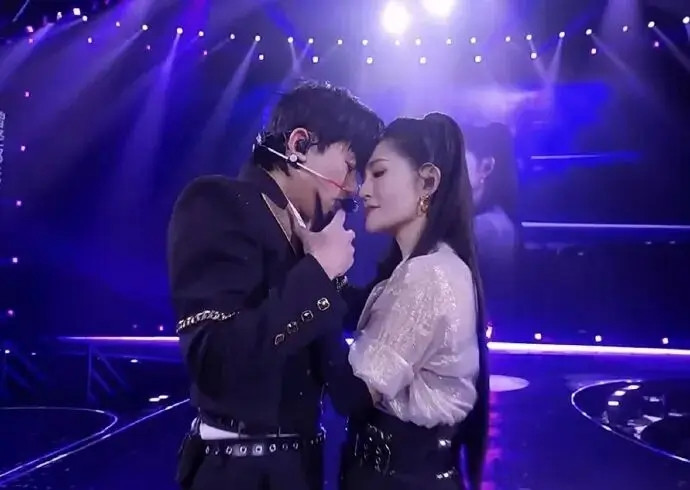 Không trọn vẹn với Trương Kiệt và Tạ Na Ảnh 1