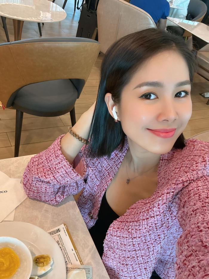 Lê Phương luôn thể hiện sự thân thiện, cởi mở khi sử dụng mạng xã hội. Ảnh: FBNV